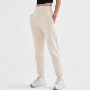 Supesu Cubby Jogger High Waisted Sweatpants Cream 3 = L